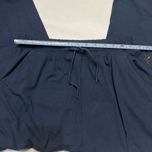 Joggers - Picture 8 of 8